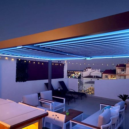 Green Lagoon Penthouse Торевиеха Екстериор снимка