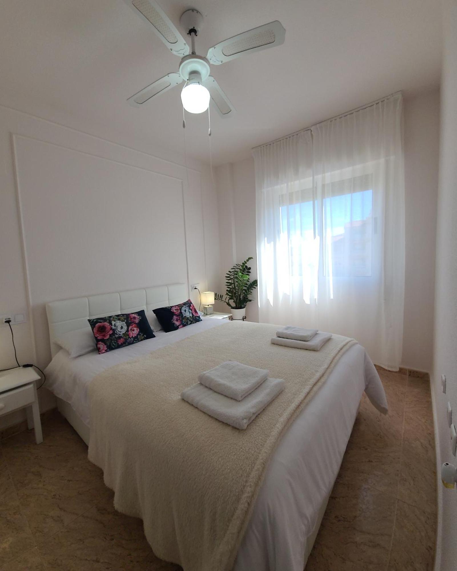 Green Lagoon Penthouse Торевиеха Екстериор снимка